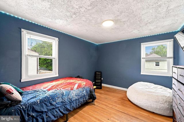 1403 PARKLANE RD, Swarthmore, PA 19081