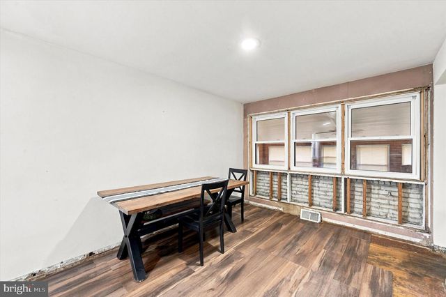 1403 PARKLANE RD, Swarthmore, PA 19081