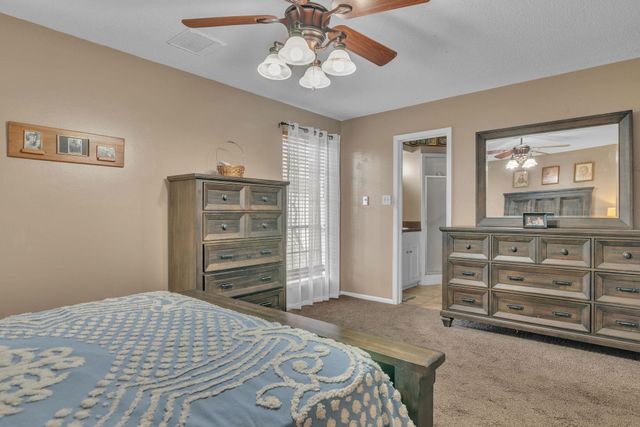 705 Brynmawr Dr, Longview, TX 75604