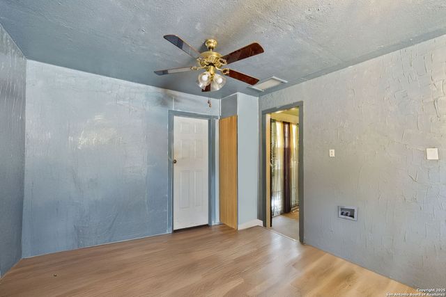 8715 Adams Hill, San Antonio, TX 78227