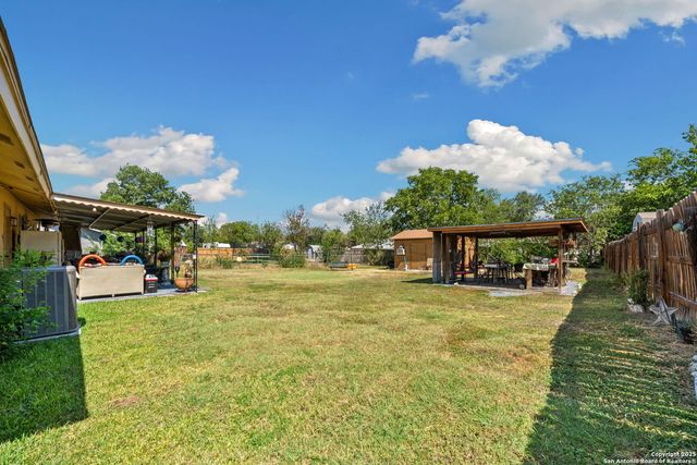 8715 Adams Hill, San Antonio, TX 78227