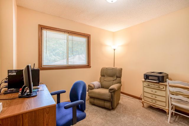 10640 Quebec Avenue N, Brooklyn Park, MN 55445