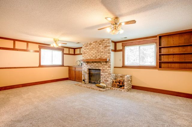 10640 Quebec Avenue N, Brooklyn Park, MN 55445