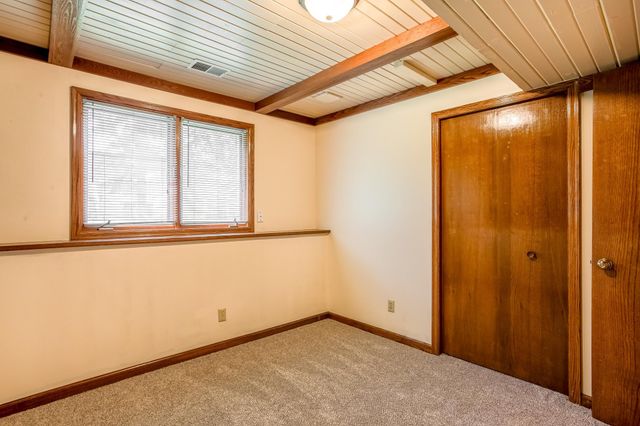 10640 Quebec Avenue N, Brooklyn Park, MN 55445