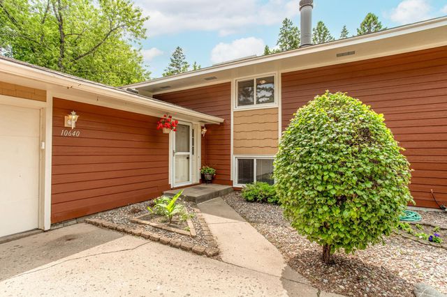 10640 Quebec Avenue N, Brooklyn Park, MN 55445