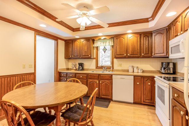10640 Quebec Avenue N, Brooklyn Park, MN 55445