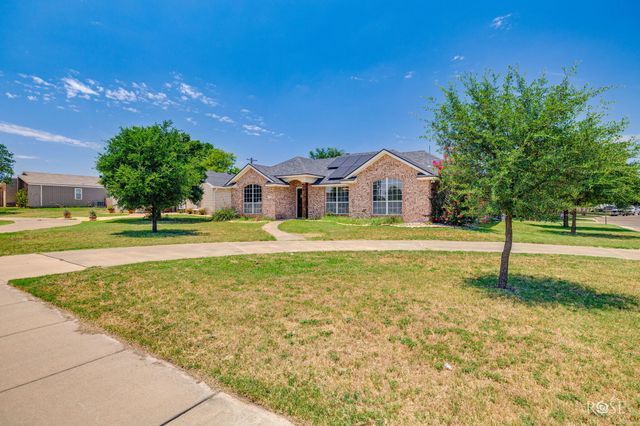 1724 Edmund Boulevard, San Angelo, TX 76901