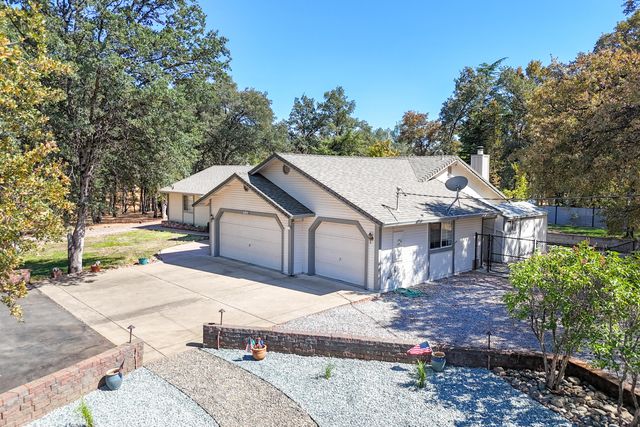21971 Daven Way, Palo Cedro, CA 96073