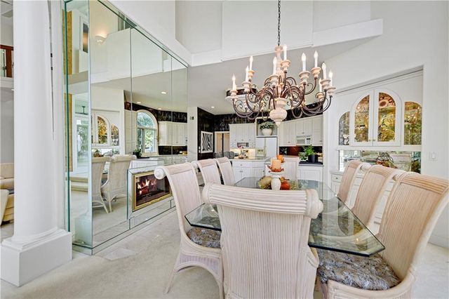 12908 W 118th Terrace, Overland Park, KS 66210