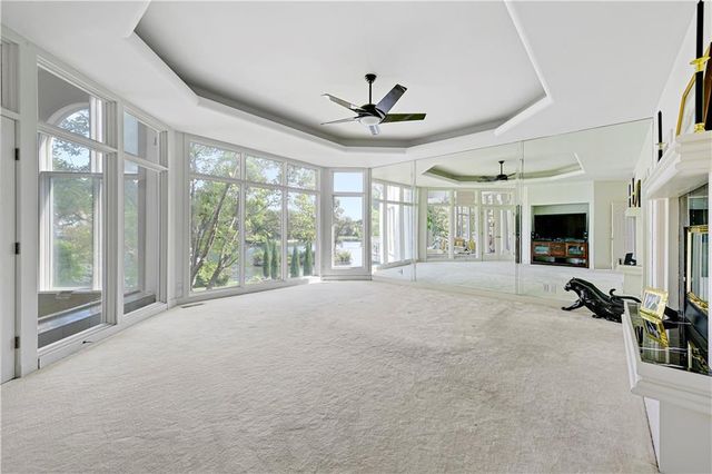 12908 W 118th Terrace, Overland Park, KS 66210