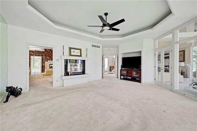 12908 W 118th Terrace, Overland Park, KS 66210