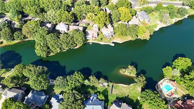 12908 W 118th Terrace, Overland Park, KS 66210