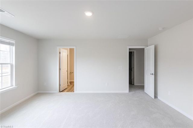 5514 Hydrangea Street, Winston-salem, NC 27104