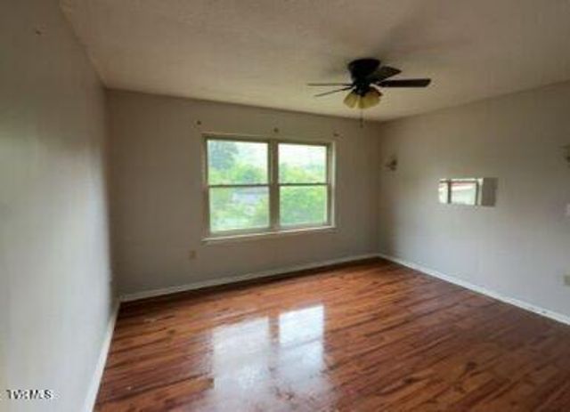 102 Jones Circle, Erwin, TN 37650