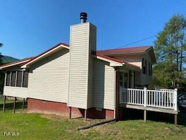 102 Jones Circle, Erwin, TN 37650