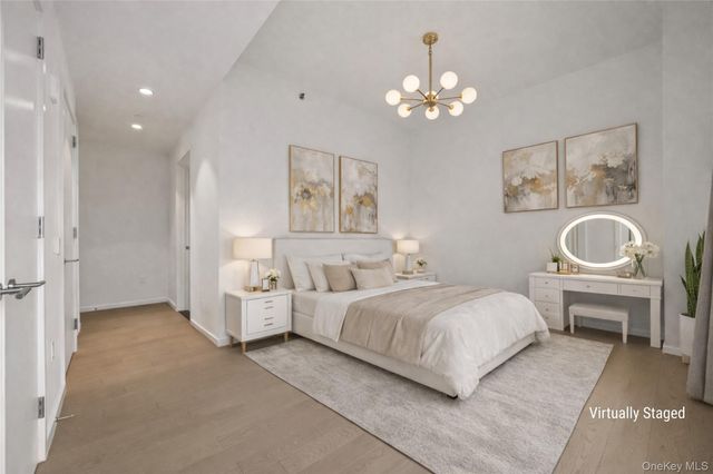 13327 39th Avenue 3H, Flushing, NY 11354