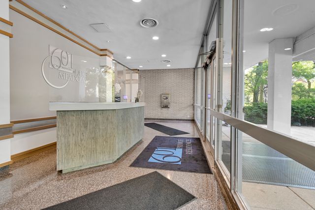 601 E 32nd Street 403, Chicago, IL 60616
