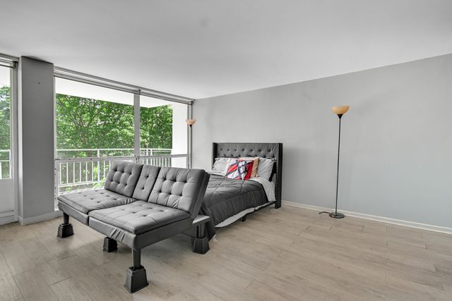 601 E 32nd Street 403, Chicago, IL 60616