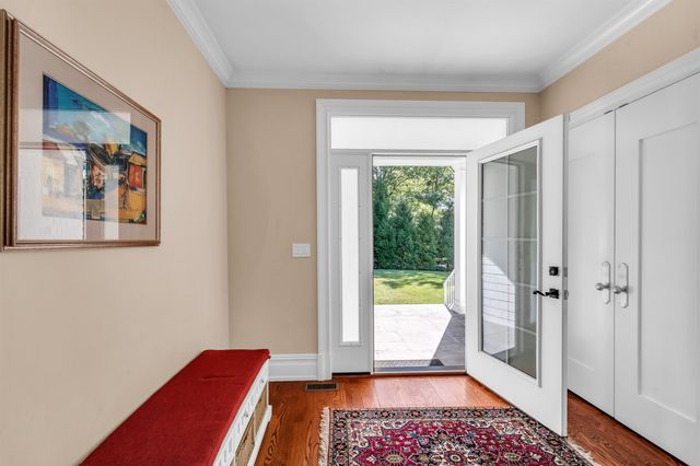 11 O'CONNORS LANE, Old Tappan, NJ 07675