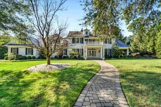 11 O'CONNORS LANE, Old Tappan, NJ 07675