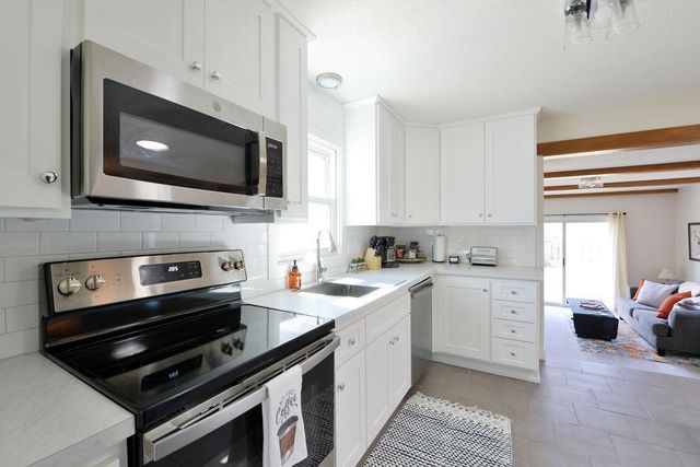 1914 9th Street N, Fargo, ND 58102