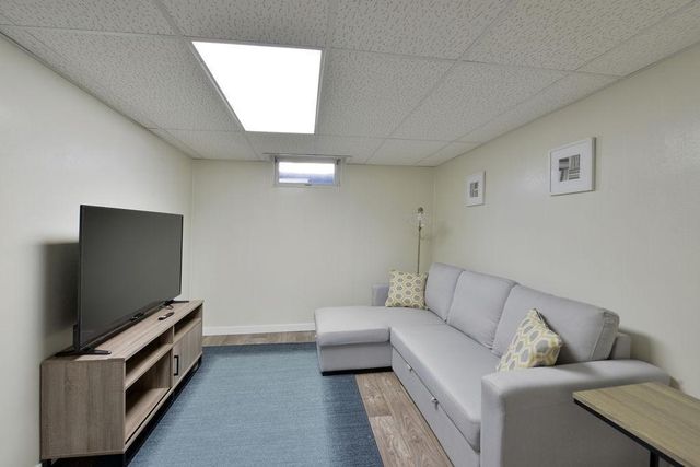 1914 9th Street N, Fargo, ND 58102