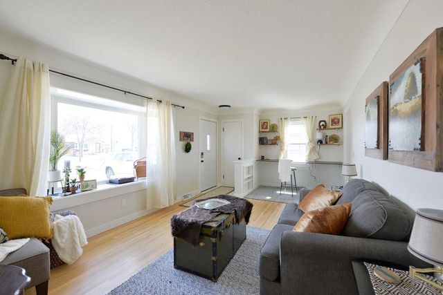 1914 9th Street N, Fargo, ND 58102