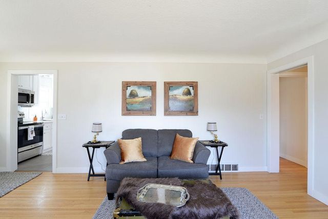 1914 9th Street N, Fargo, ND 58102