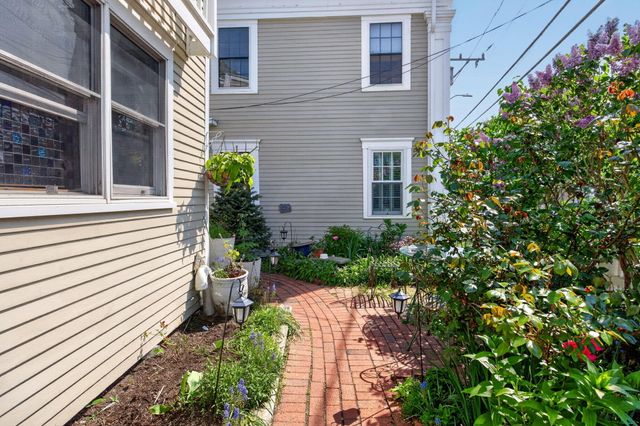127 Bradford Street Unit 4, Provincetown, MA 02657