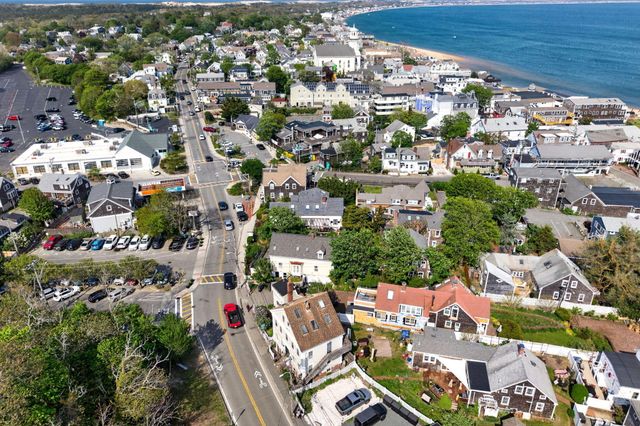 127 Bradford Street Unit 4, Provincetown, MA 02657