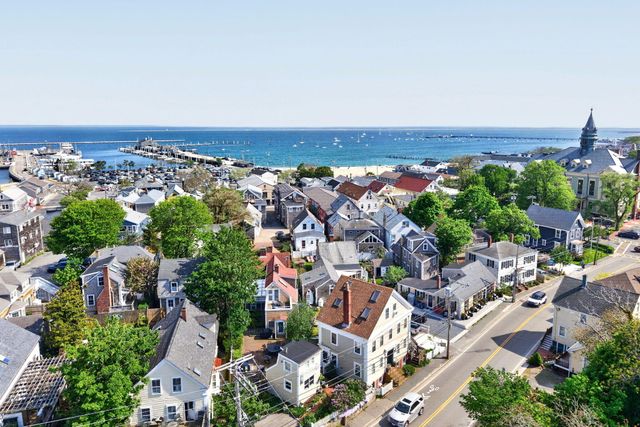 127 Bradford Street Unit 4, Provincetown, MA 02657
