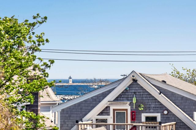 127 Bradford Street Unit 4, Provincetown, MA 02657