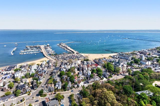 127 Bradford Street Unit 4, Provincetown, MA 02657