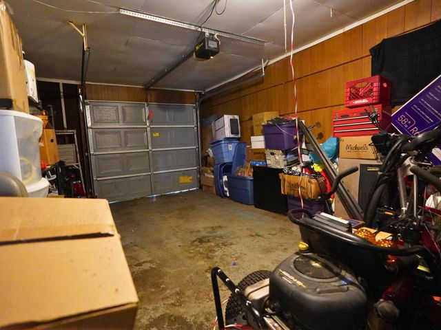1565 Vilardo Lane, Columbus, OH 43227
