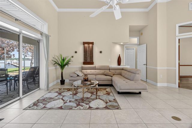 1028 S LAKE MARIAM DRIVE, Winter Haven, FL 33884