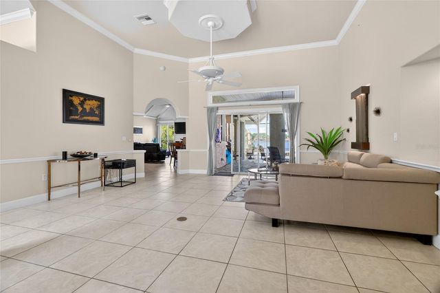 1028 S LAKE MARIAM DRIVE, Winter Haven, FL 33884