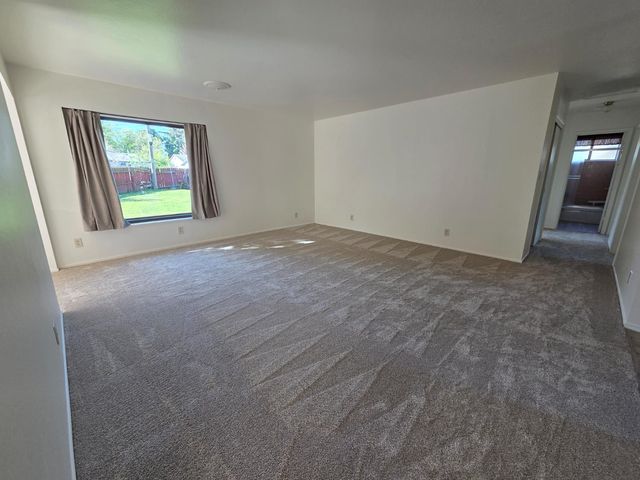 2100 Farnsworth Way, Rancho Cordova, CA 95670