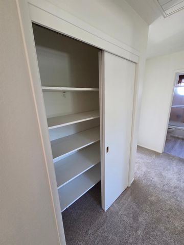 2100 Farnsworth Way, Rancho Cordova, CA 95670