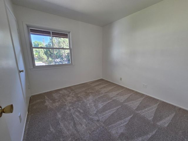 2100 Farnsworth Way, Rancho Cordova, CA 95670