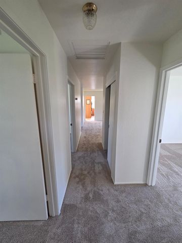 2100 Farnsworth Way, Rancho Cordova, CA 95670