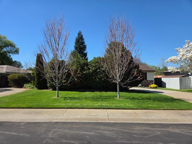 2100 Farnsworth Way, Rancho Cordova, CA 95670