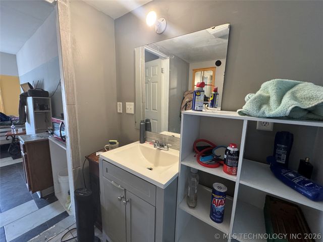 1849 N Jamestown Avenue, Tulsa, OK 74115