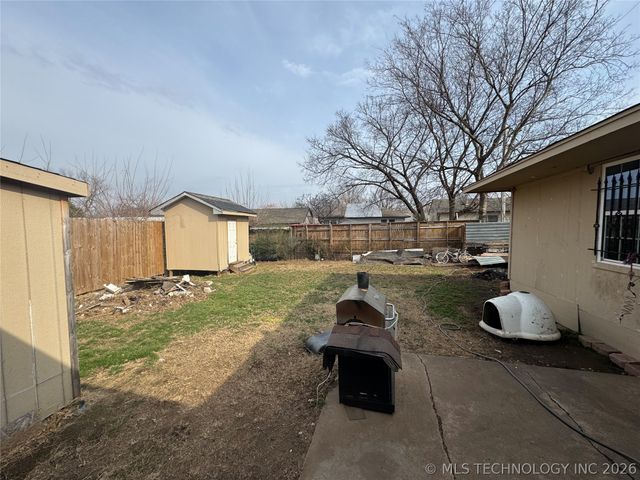 1849 N Jamestown Avenue, Tulsa, OK 74115