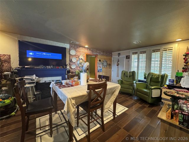 1849 N Jamestown Avenue, Tulsa, OK 74115