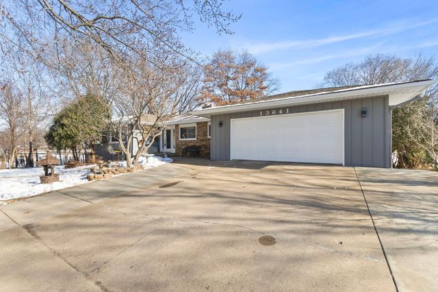 13641 Heather Street NW, Andover, MN 55304