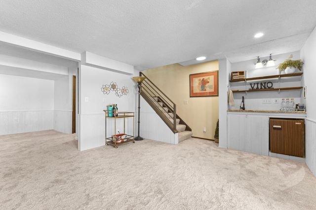 13641 Heather Street NW, Andover, MN 55304