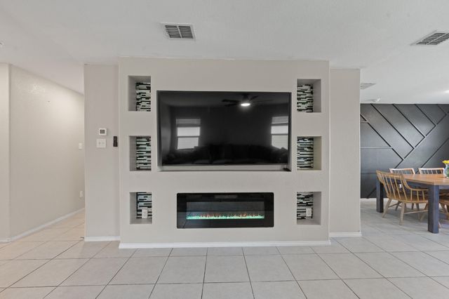 6316 Bristolwood Drive, Fort Worth, TX 76123