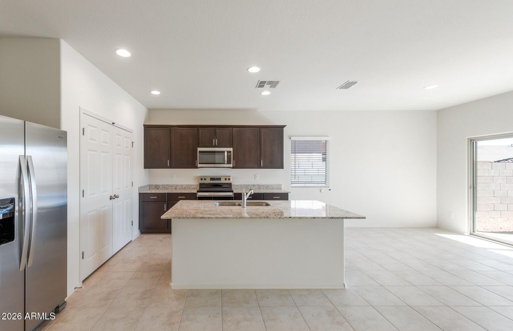 42965 W PALO NUEZ Street, Maricopa, AZ 85138 — photo 2