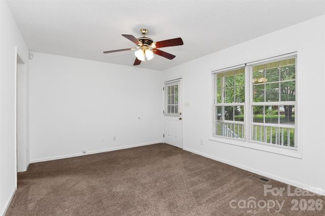 305 South Street, Belmont, NC 28012