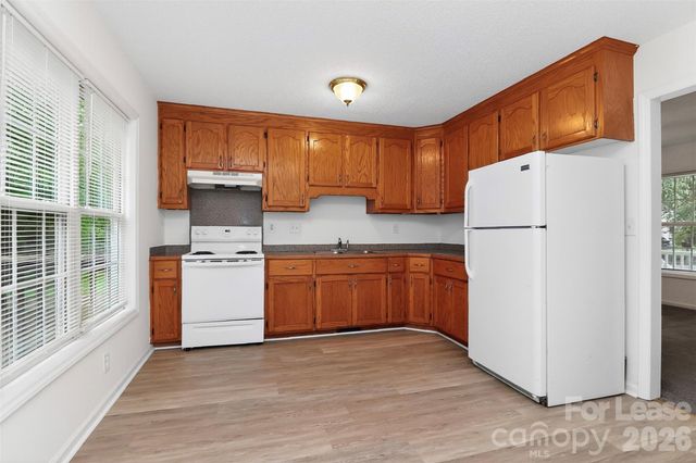 305 South Street, Belmont, NC 28012